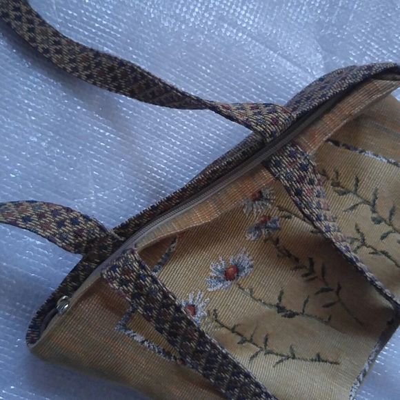 Bag - Picture 5 of 6